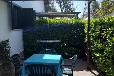 هتل Agriturismo Fratelli Mizzon