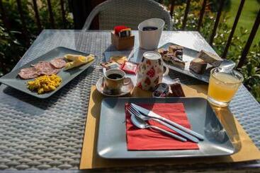 هتل Agriturismo Il Giardino Degli Ulivi