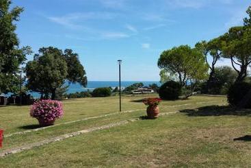 هتل Ristorante Country House Isolabelgatto