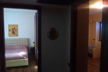 Maison D Elite