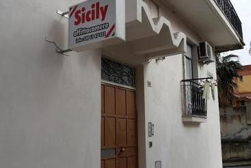 پانسیون Sicily Guest House