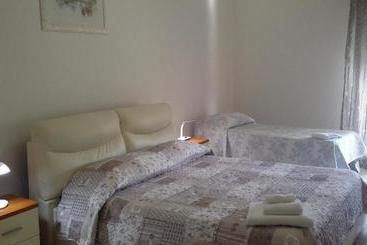 پانسیون Sicily Guest House