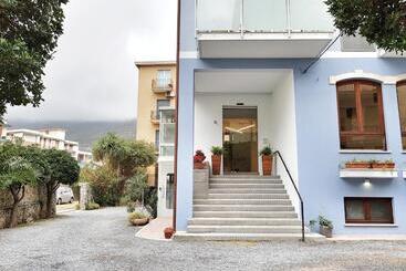 Residence Argentina R.t.a