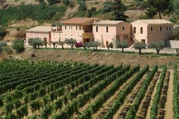 هتل Antica Tenuta Del Nanfro