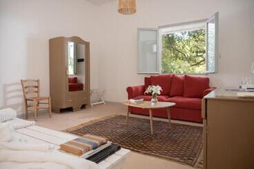 هتل Masseria Palombara Relais & Spa Adults Only