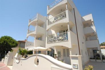 מלון דירות Residence Costa Smeralda