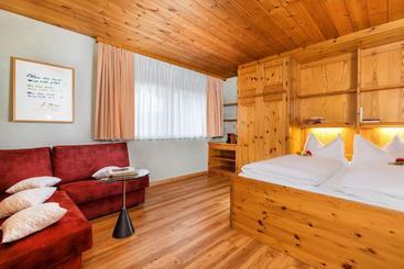 Apartments Antares