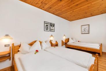 Apartments Antares
