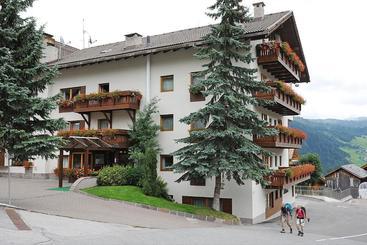 Apartments Antares