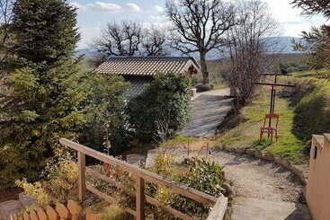 هتل Agriturismo Fattoria Le Origini