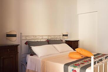 هتل Agriturismo La Genziana
