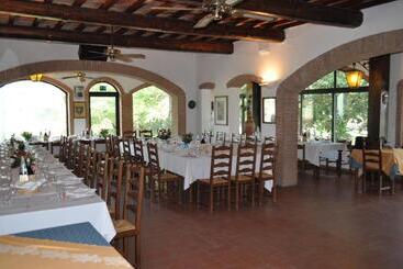 هتل Agriturismo Manetti