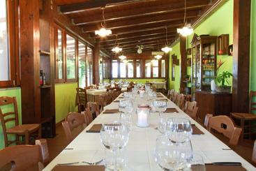 هتل Azienda Agrituristica Il Pago