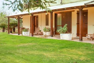 هتل Azienda Agrituristica Il Pago