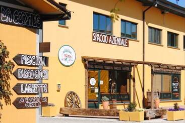 هتل Cascina Bosco Gerolo