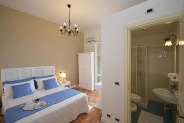 پانسیون Catarin Comfort Rooms