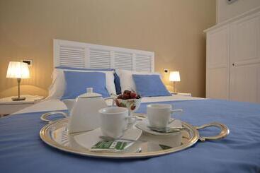 پانسیون Catarin Comfort Rooms