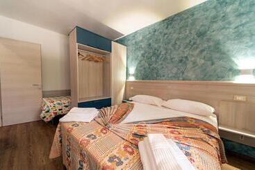 Residence Le Grazie Est