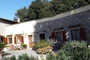 هتل Agriturismo Conca Verde