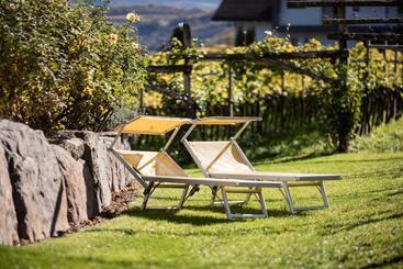 هتل Weingut Donà