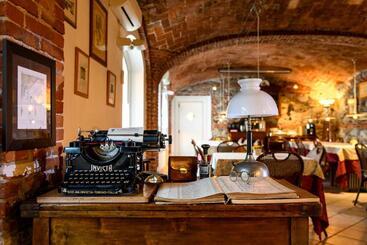 پانسیون Cantina Anzivino   Affittacamere