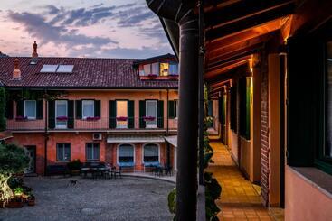 پانسیون Cantina Anzivino   Affittacamere