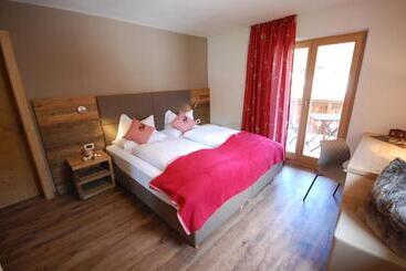 پانسیون Monti Pallidi B&b Apartments