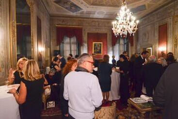 پانسیون Palazzo Castiglioni Luxury Suite And Rooms