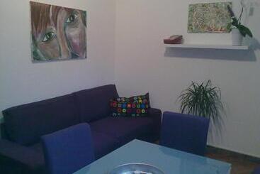 پانسیون Affittacamere Valchiavenna Foresteria In Tranquilla Villa Signorile Con Comodo Parcheggio Privato