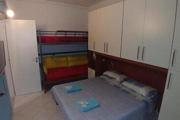 پانسیون Affittacamere Valchiavenna Foresteria In Tranquilla Villa Signorile Con Comodo Parcheggio Privato