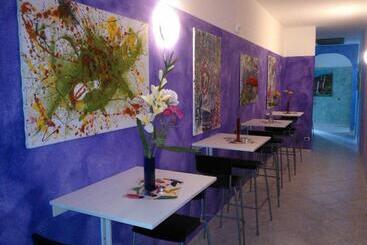 پانسیون Affittacamere Valchiavenna Foresteria In Tranquilla Villa Signorile Con Comodo Parcheggio Privato