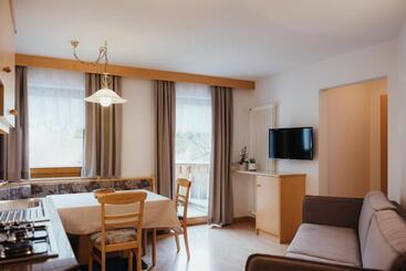 Residence Chalet Pinis