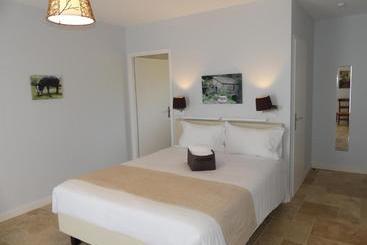تختخواب و صبحانه Maison D  Hôtes L Aria Mezzana