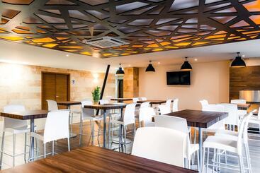 هتل Sleep Inn Villahermosa