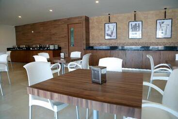 هتل Sleep Inn Villahermosa