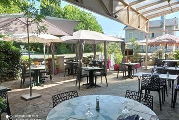 هاستل Auberge De La Marquise
