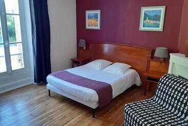 هاستل Auberge De La Marquise