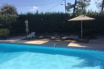 پانسیون Le Patio Fleuri