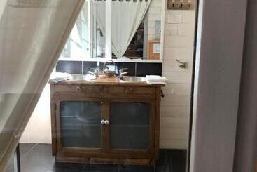 پانسیون Maison & Tartine