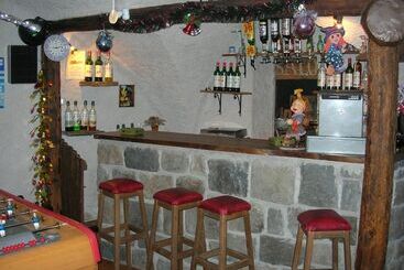 هاستل Auberge La Cleida