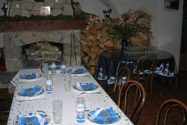 هاستل Auberge La Cleida