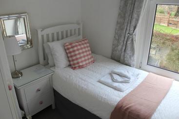 تختخواب و صبحانه Dalesgate Lodge