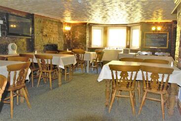 تختخواب و صبحانه Pine Lodge