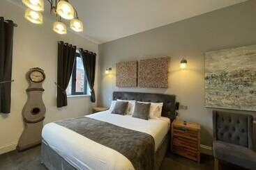 هتل The Townhouse Boutique