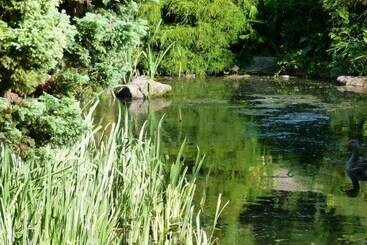 پانسیون Au Jardin Des Deux Ponts