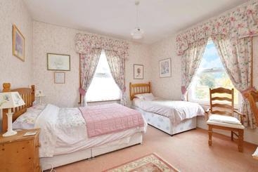 پانسیون Sunny Bank Guest House