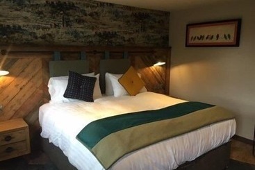 旅馆 Dartmoor Halfway Inn