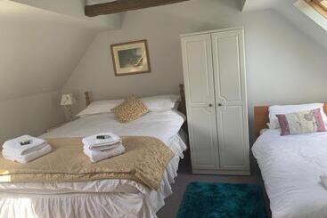 פנסיון The Lampet Arms