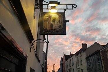 هاستل Jacobs Ladder Inn