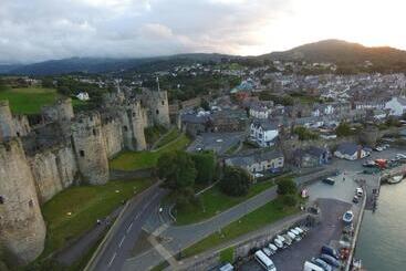 هاستل Johnny Dough's Conwy With Rooms